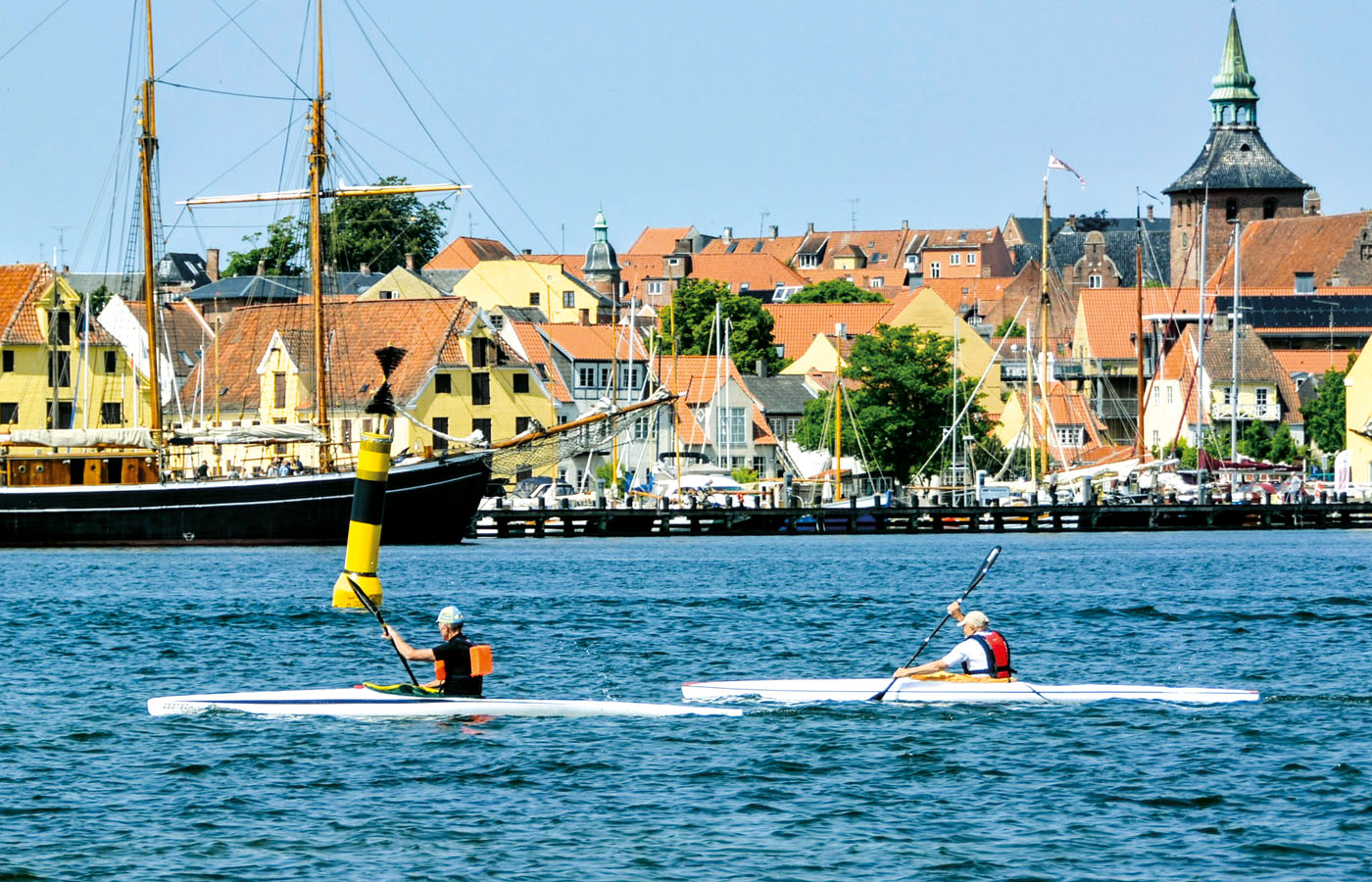 kanosejling i Svendborg havn - Få en aktiv ferie når du overnatter på vandrerhjemmet Danhostel i Svendborg